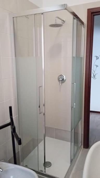 דירות ווגרה Casa Bilocale In Centro Vicino Stazione מראה חיצוני תמונה